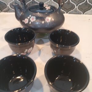 Koto Japanese TeaPot Set Elegant Black Floral Tea Set